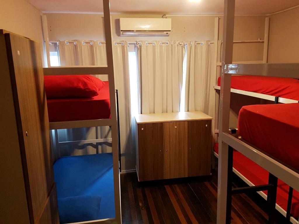 Central Hostal *